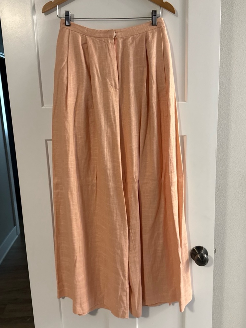 Women’s Wide-Leg Peach Linen Blend Pants